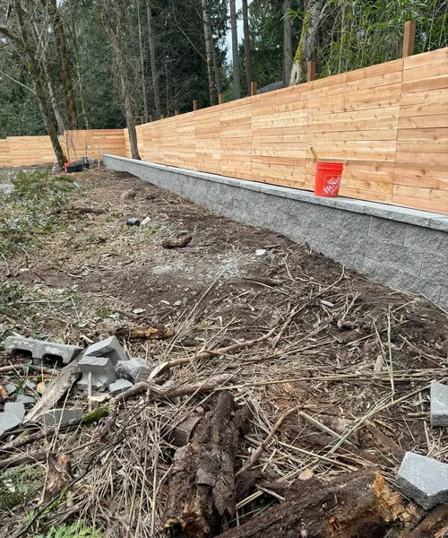 Retaining Wall & Fence Installation in Sammamish 